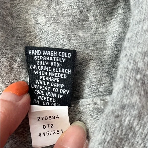 Like new Moda International Gray V-Neck Sweater - Picture 12 of 13